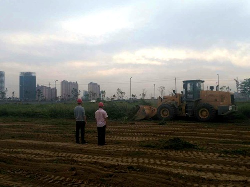 大秦置業公司“山水逸境”項目開工清表工作緊張有序推進