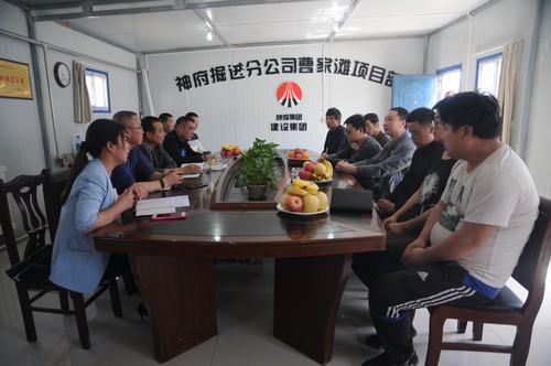 勞動節聽一線心聲 夯實班組建設基礎