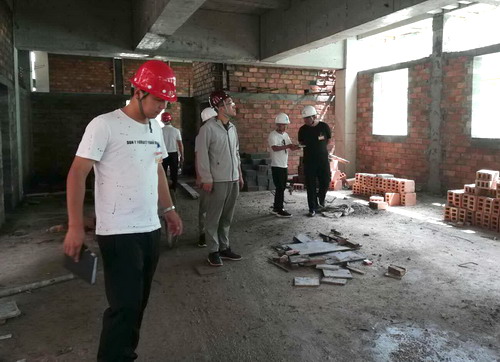 陜煤建設銅川公司:施工一線黨旗飄揚