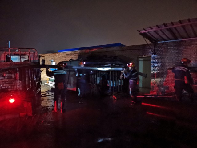 陜煤建設(shè)洗選煤運(yùn)營公司安裝第三項(xiàng)目部:堅守的旗幟迎風(fēng)飄