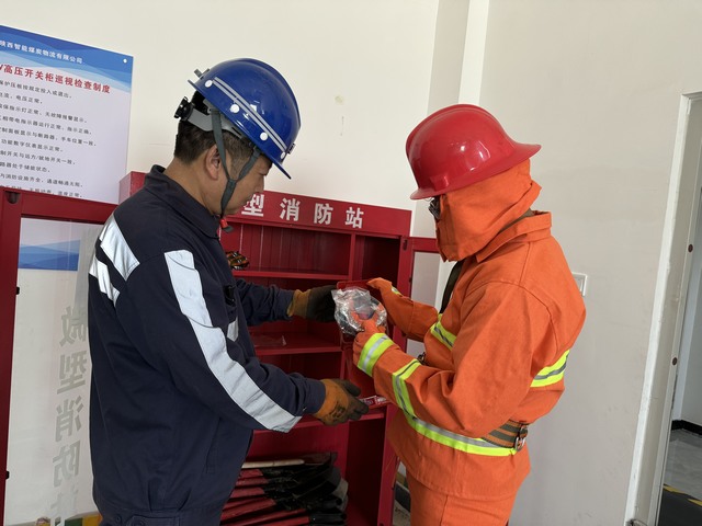 陜煤建設(shè)洗選煤運(yùn)營(yíng)公司榆陽(yáng)運(yùn)營(yíng)項(xiàng)目部:吹響安全生產(chǎn)號(hào)角 點(diǎn)亮現(xiàn)場(chǎng)管理“安全明燈” 陜煤建設(shè)洗選煤運(yùn)營(yíng)公司榆陽(yáng)運(yùn)營(yíng)項(xiàng)目部:吹響安全生產(chǎn)號(hào)角 點(diǎn)亮現(xiàn)場(chǎng)管理“安全明燈”