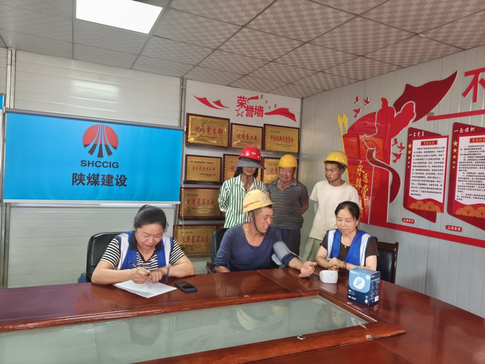 “她力量”溫暖一線 鼓干勁詮釋擔當