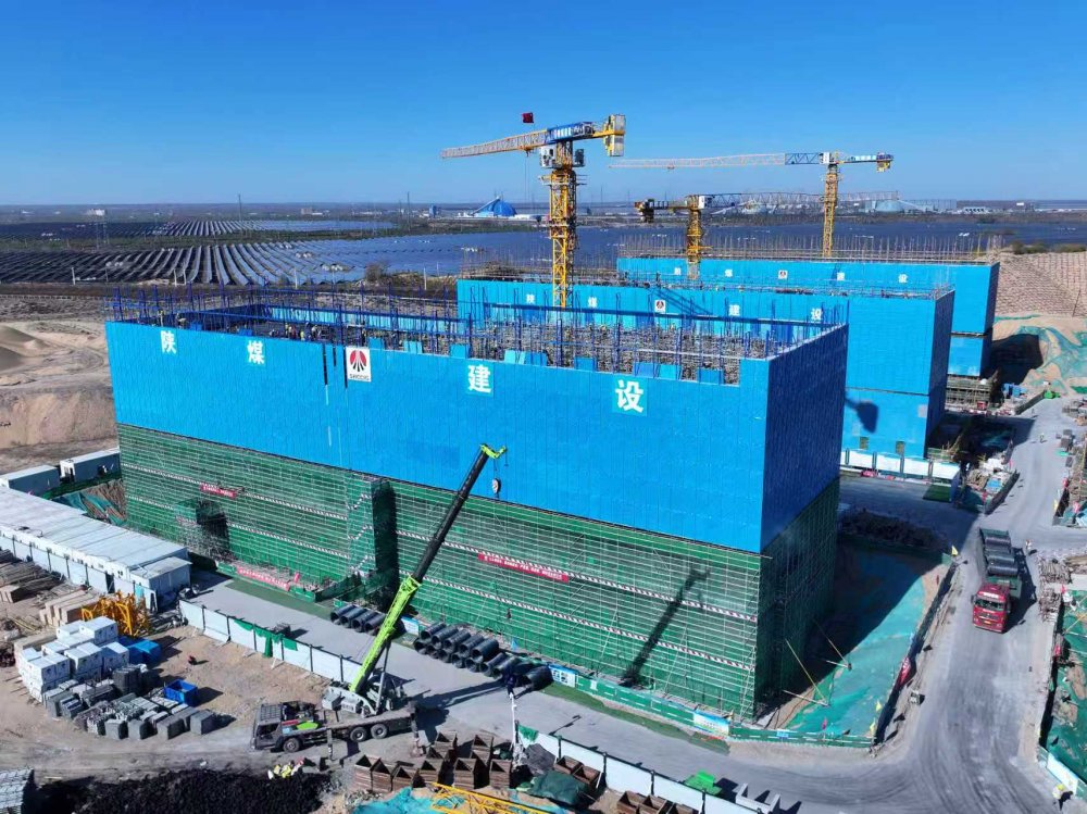 陜煤建設天工公司:榆林化學二期倒班宿舍樓“五層攻堅”告捷 交出進度質安雙優答卷