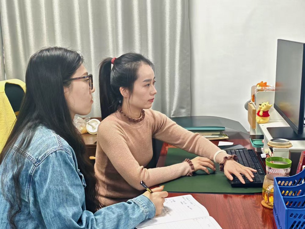 “賬”里春秋藏嚴(yán)謹(jǐn),學(xué)中奮進(jìn)護(hù)發(fā)展