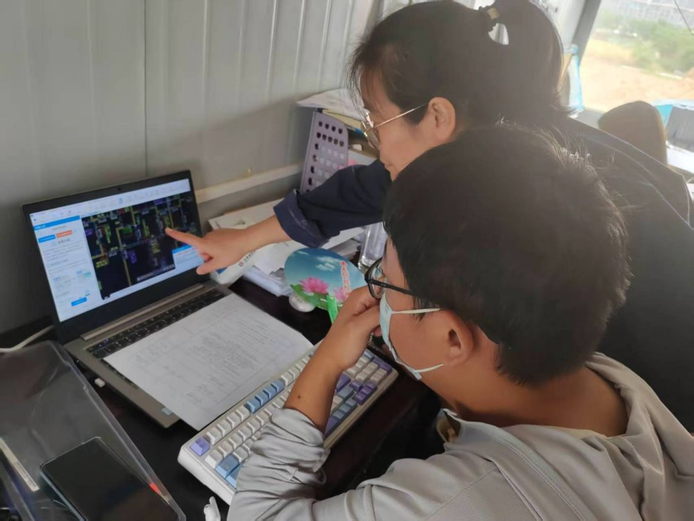 陜煤建設韓城分公司土建一項目部：巾幗力量綻芳華，鏗鏘玫瑰別樣紅