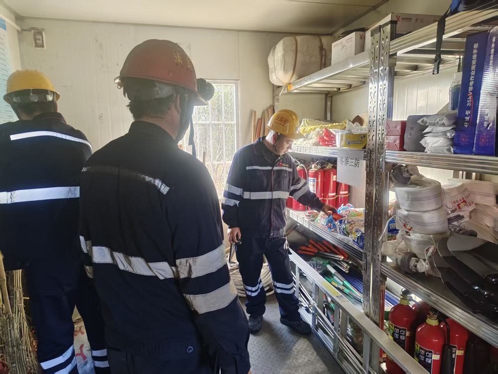 陜煤建設(shè)洗選煤運(yùn)營公司澄合山陽運(yùn)營項(xiàng)目部:嚴(yán)抓冬季“三防” 筑牢安全暖防線